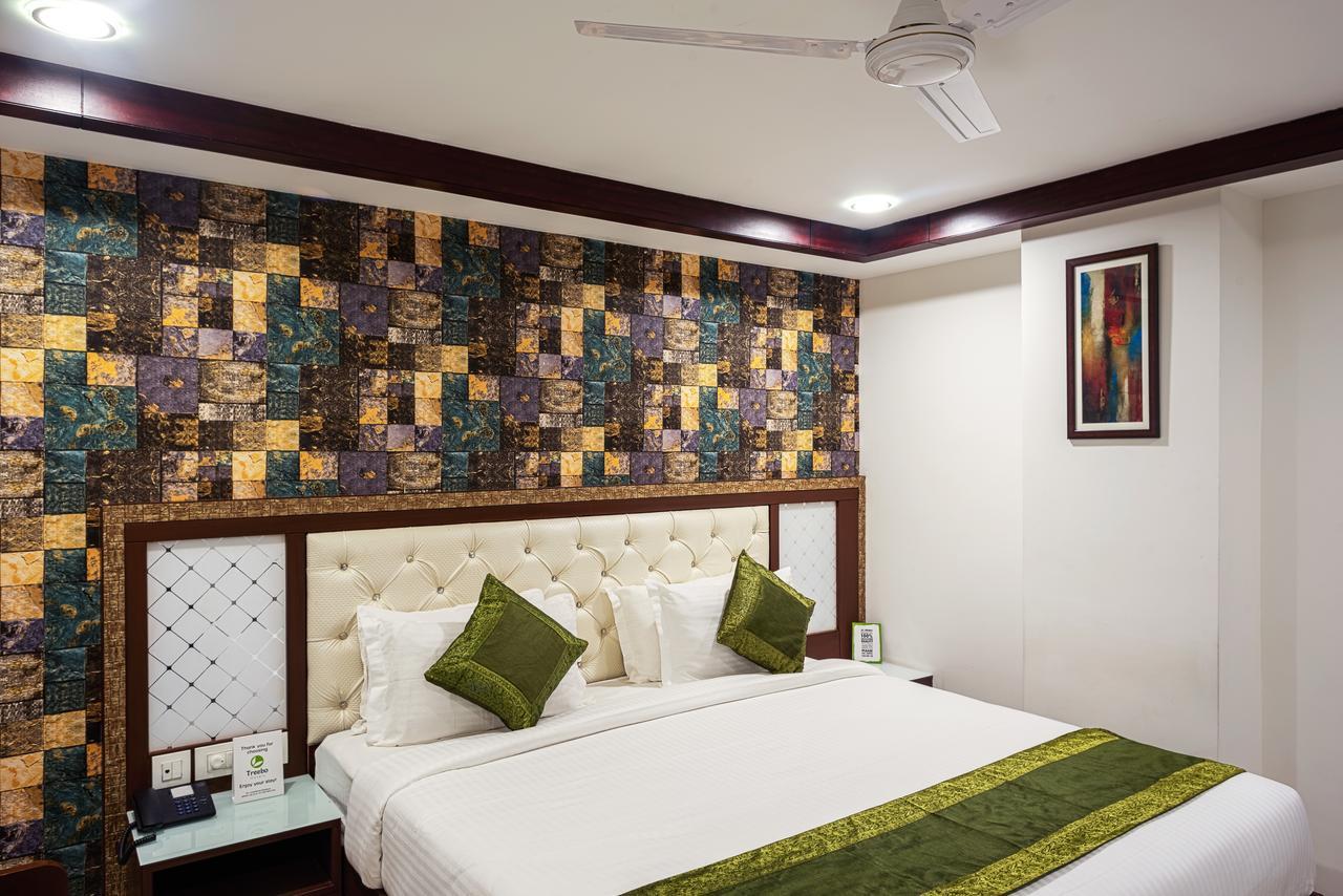 Treebo Empire Hotel Vijayawada Exterior photo